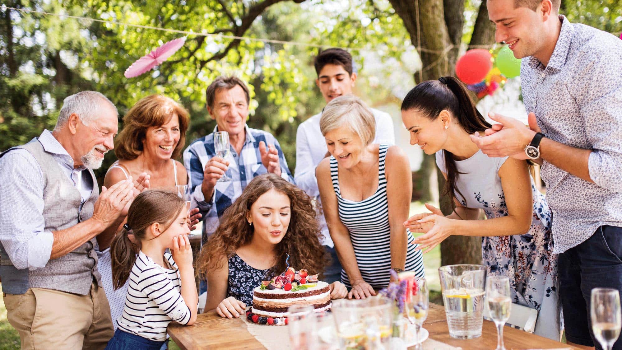 Endlich-erwachsen-Vollj-hrigkeit-Das-sollte-ein-Vater-wissen-wenn-sein-Kind-18-wird