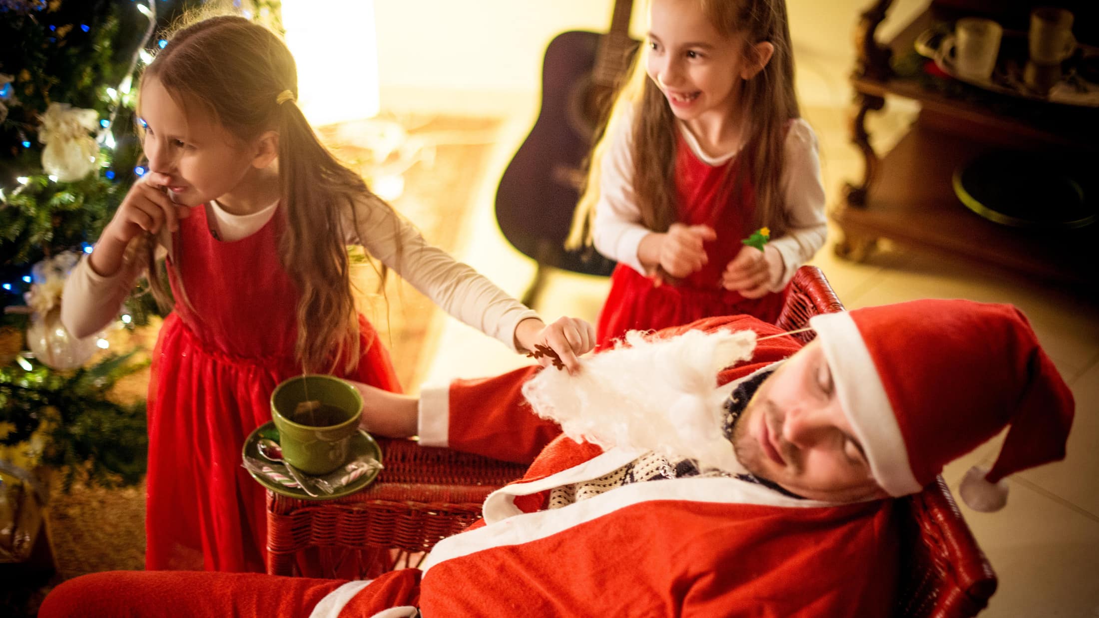 Highlight-zu-Heiligabend-Wie-du-dich-als-Papa-in-den-Weihnachtsmann-verwandelst