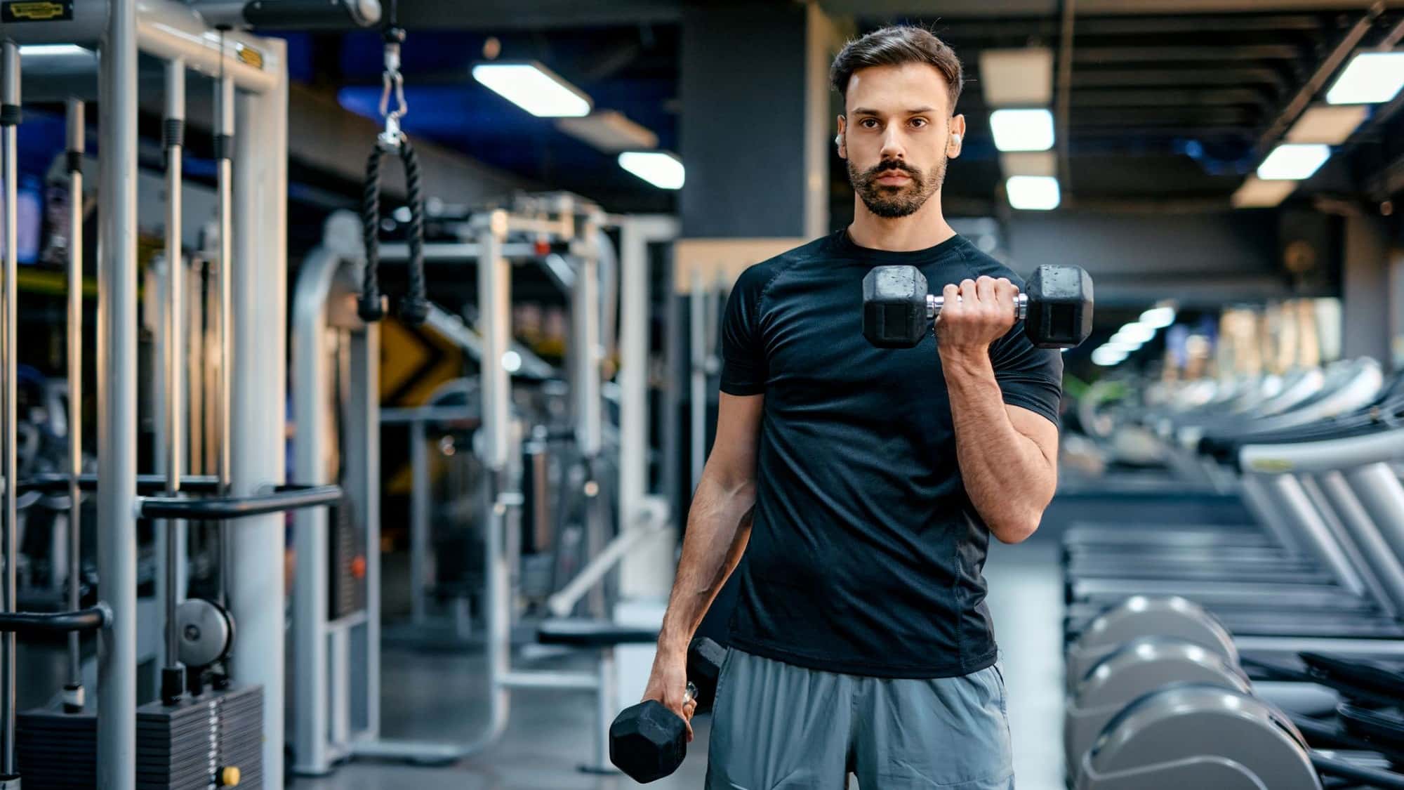 Krafttraining-Muskelaufbau-Kleine-Hanteln-gro-e-Muskeln-So-funktioniert-Light-Load-Training