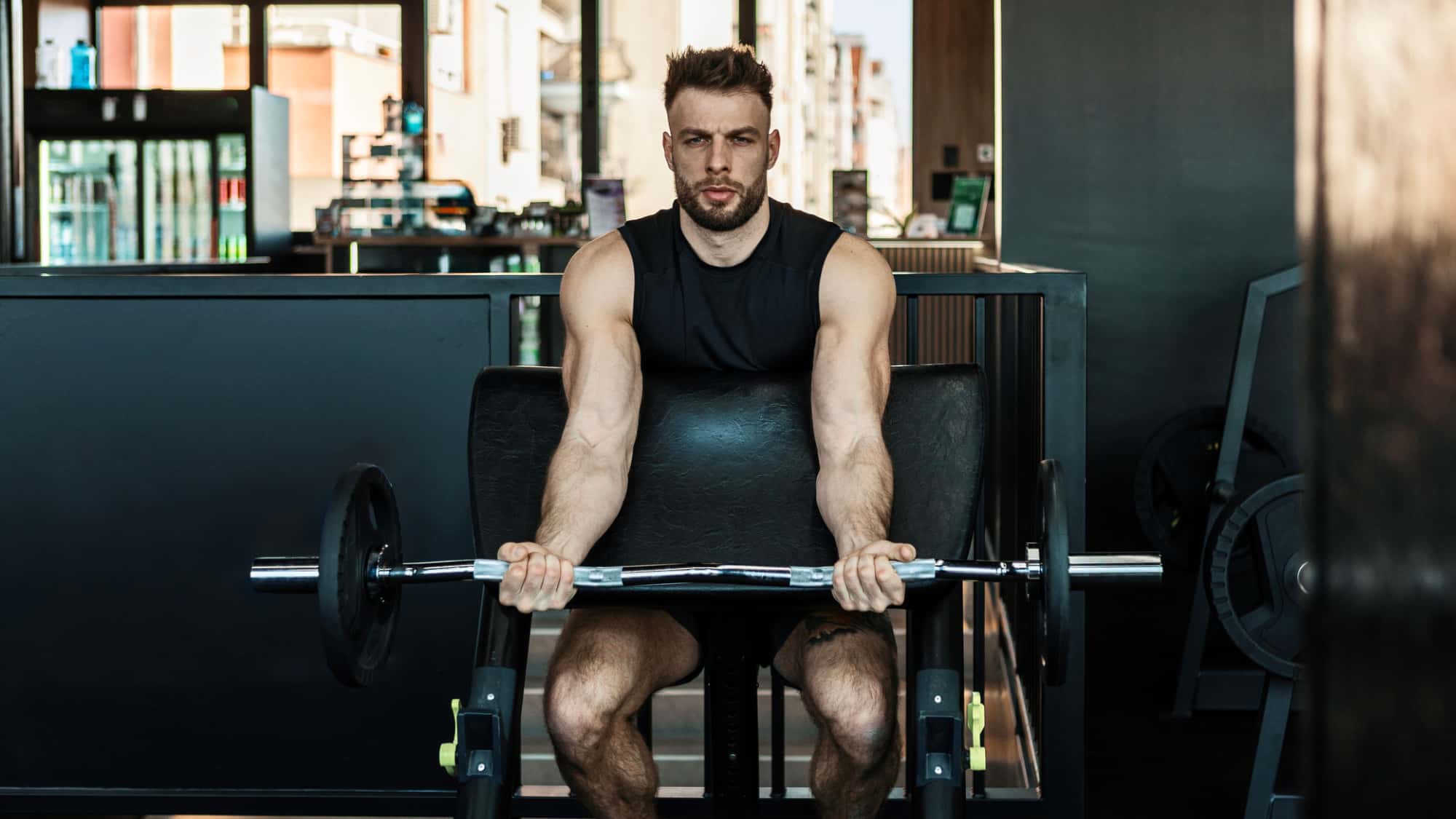 Preacher-Curls-Scott-Curls-richtig-machen-Effektives-Bizeps-Training