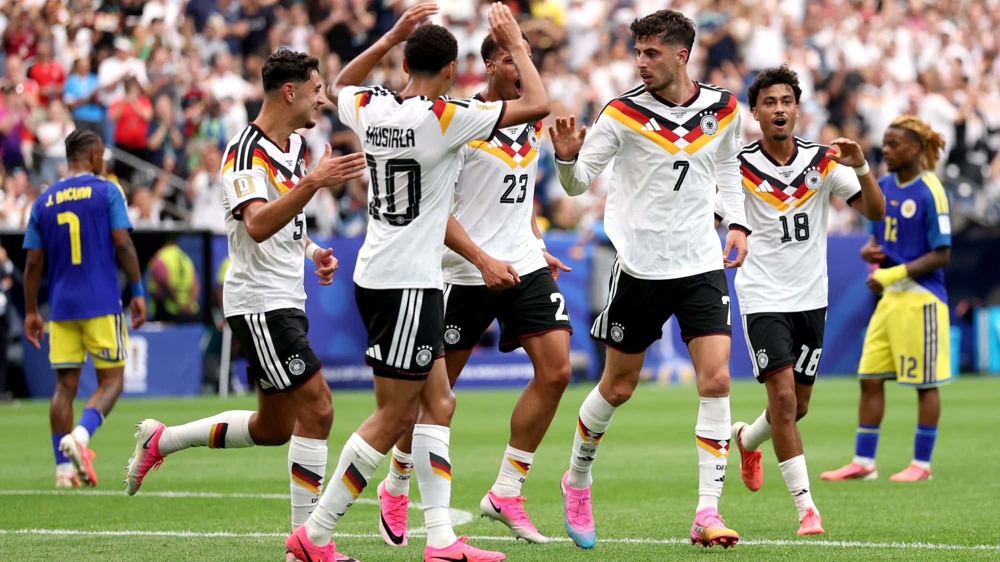 Fu-ball-WM-2026-So-trotzen-WM-Profis-Hitze-und-M-digkeit