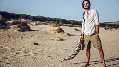 Cargo-Shorts für Männer / Sommer 2023 / South Agency Getty Images