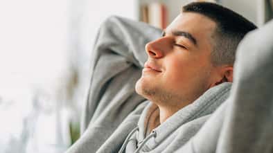 Beim Dopamin-Fasten verzichtet man kurzzeitig auf so viele Umweltreize wie möglich