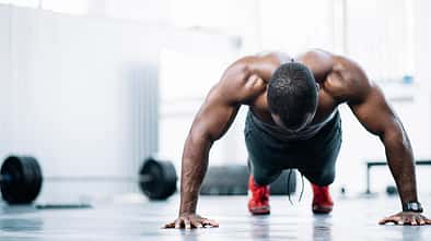 So führst du Burpees richtig aus