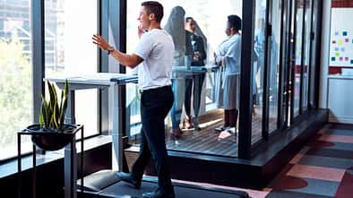 Es gibt keine Notwendigkeit, Deskbound zu sein, während Sie zum Erfolg gehen