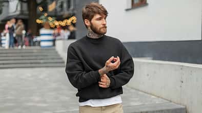 Diese Mode-Basics braucht jeder Mann im Schrank