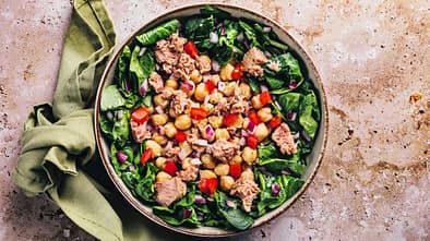 Salatbowl mit Thunfisch