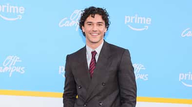 Belmont Cameli auf der Los Angeles Premiere von Prime Video's "Off Campus" Belmont Cameli auf der Los Angeles Premiere von Prime Video's "Off Campus"
