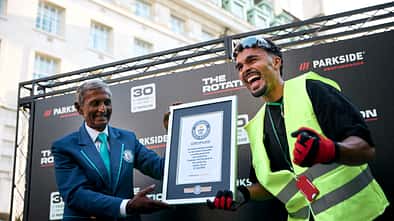 Ein Akkuschrauber bewegt das London Eye: PARKSIDE stellt Guinness-Weltrekord in London auf