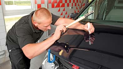 Schnelle Hilfe mit Smart-Repair-Verfahren