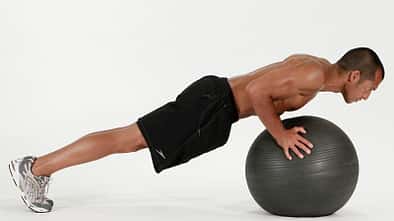 Perfekte Brust-Bauch-Kombination