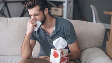 Mit diesen Tipps besiegen Sie Husten, Schnupfen und Heiserkeit aus eigener Kraft