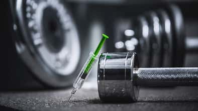 HGH soll angeblich die sportliche Performance stark verbessern.