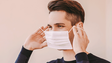 Schlechte Haut durch Schutzmaske? Das hilft Schlechte Haut durch Schutzmaske? Das hilft