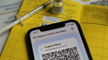 digitaler Impfpass, digitaler Impfausweis Der QR-Code im digitalen Impfpass weist EU-weit deine Impfung nach, aber auch der gelbe Impfass bleibt gültig