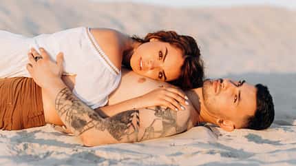 Sonnencreme hält Tattoos kräftig Sonnencreme hält Tattoos kräftig