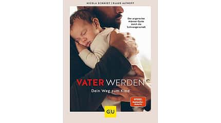 Vater hält Kind auf dem Arm Vater hält Kind auf dem Arm