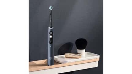Die Oral-B iO 7 überzeugt mit einem integrierten Andruckschutz, Die Oral-B iO 7 überzeugt mit einem integrierten Andruckschutz,