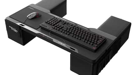 Den "Couchmaster Cycon 2" von Nerdytec gibt es auch in einer limitierten Titan-Edition Den "Couchmaster Cycon 2" von Nerdytec gibt es auch in einer limitierten Titan-Edition