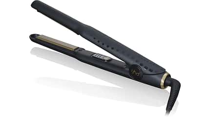 Der ghd Mini Styler eignet sich für kurzes, dickes Haar Der ghd Mini Styler eignet sich für kurzes, dickes Haar