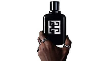 Die besten Männerdüfte 2023 / Givenchy Gentleman Society über Sephora Die besten Männerdüfte 2023 / Givenchy Gentleman Society über Sephora