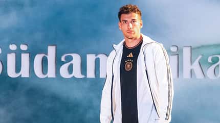 Fußball, Leon Goretzka, Nationalspieler Fußballer Leon Goretzka im Porträt
