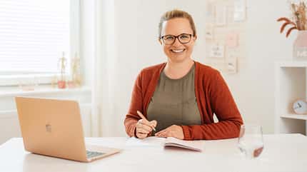 Erziehungsberaterin und Mama-Coach Imke Dohmen Erziehungsberaterin und Mama-Coach Imke Dohmen