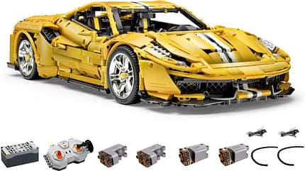 Für alle Rennfahrer ist dieser italienische Supercar von CaDA ein Muss! Für alle Rennfahrer ist dieser italienische Supercar von CaDA ein Muss!