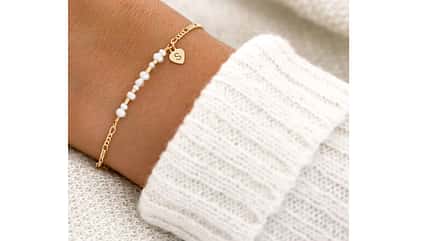 Personalisiertes Armband auf Etsy. Personalisiertes Armband auf Etsy.
