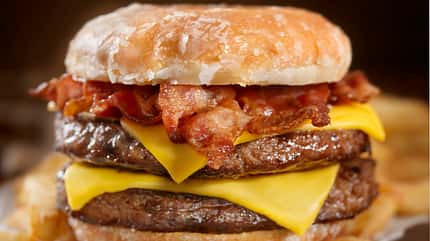 Bacon,Bacon Cheeseburger,Baked,Breakfast,Bun,Burger,Cheese,Cheeseburger,Color Image,Condiment,Cutting Board,Dark,Donut,Double Cheeseburger,Fast Food,Focus On Foreground,Food,French Fries,Freshness,Glazed,Gourmet,Hamburger,Homemade,Horizontal,Indoors,Lunch,Meal,No People,Open,Paper,Parchment,Photography,Pork,Portion,Ready-To-Eat,Rustic,Sandwich,Selective Focus,Serving Food and Drinks,Serving Size,Side Dish,Soft Focus,Studio Shot,Symmetry,Take Out Food,Two Objects,Unhealthy Eating,Vegetable,Wood Glazed Donut Bacon Cheeseburger