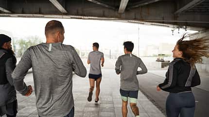 Laufen im Frühling als idealer Start für Anfänger