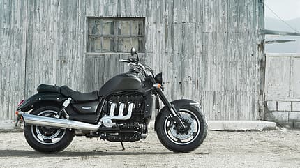 Cruiser und Chopper 2015: Triumph Rocket III Roadster Cruiser und Chopper 2015: Triumph Rocket III Roadster