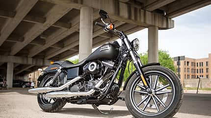 Cruiser und Chopper 2015 / 2016: Harley Davidson Dyna Street Bob Cruiser und Chopper 2015 / 2016: Harley Davidson Dyna Street Bob