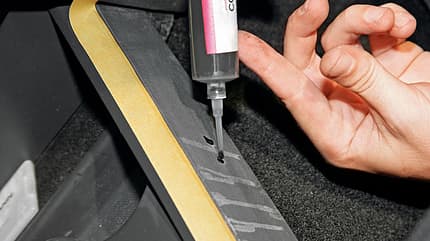 Smart-Repair-Verfahren am Auto Smart-Repair-Verfahren am Auto