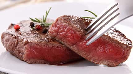 Steaks enthalten wichtige Proteine für den Muskelaufbau Steaks enthalten wichtige Proteine für den Muskelaufbau