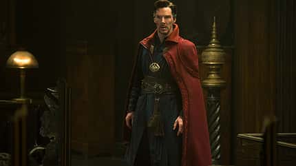 Dass Dr. Strange nicht zum albernen Budenzauber wird, liegt an den atemberaubenden CGI-Effekten, sowie jeder Menge Witz und Selbstironie Dass Dr. Strange nicht zum albernen Budenzauber wird, liegt an den atemberaubenden CGI-Effekten, sowie jeder Menge Witz und Selbstironie