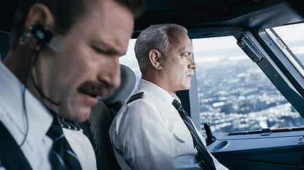"Sully" ist eine echte Heldengeschichte, ohne Kitsch und Pathos "Sully" ist eine echte Heldengeschichte, ohne Kitsch und Pathos
