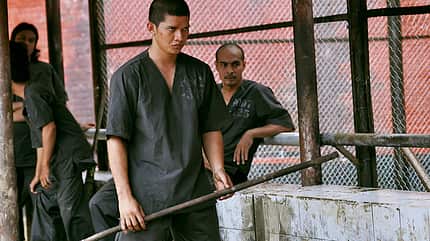 Trailer zum Actionfilm "The Raid 2" Trailer zum Actionfilm "The Raid 2"