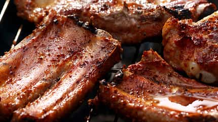 Ernährungsmythen über Schweinefleisch gibt es viele, aber nur wenige sind wahr Ernährungsmythen über Schweinefleisch gibt es viele, aber nur wenige sind wahr