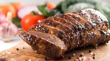 Ernährungsmythen über Schweinefleisch gibt es viele, aber nur wenige sind wahr Ernährungsmythen über Schweinefleisch gibt es viele, aber nur wenige sind wahr
