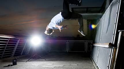 Freerunning verbindet Akrobatik mit Krafttraining Freerunning verbindet Akrobatik mit Krafttraining