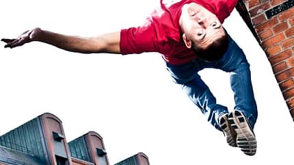 Freerunning verbindet Akrobatik mit Krafttraining Freerunning verbindet Akrobatik mit Krafttraining