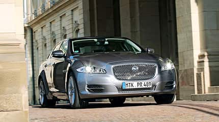 Jaguar XJ Jaguar XJ