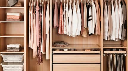 Schrank von Ikea Schrank von Ikea