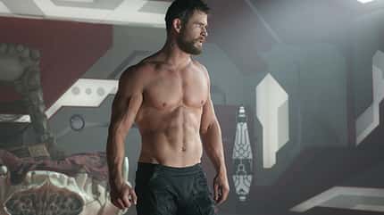 Muskelbepackt und ein strahlendes Lächeln: "Thor"-Darsteller Chris Hemsworth Muskelbepackt und ein strahlendes Lächeln: "Thor"-Darsteller Chris Hemsworth