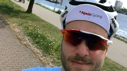 Schwitzen während der Mittagspause Schwitzen während der Mittagspause