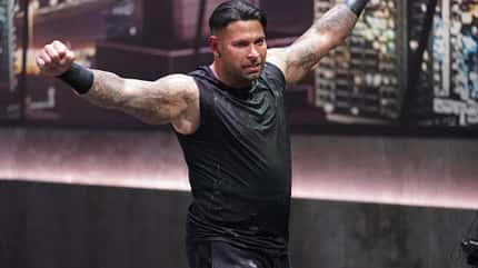 Der Endgegner von "Superhero Germany" ist ein prominenter Ausnahmesportler (z.B. Tim Wiese) Der Endgegner von "Superhero Germany" ist ein prominenter Ausnahmesportler (z.B. Tim Wiese)
