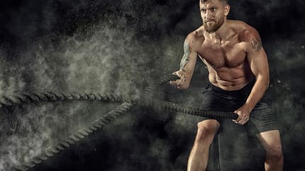 Kurze, knackige Workout-Kicks verleihen Körper und Kondition mehr Kontur Kurze, knackige Workout-Kicks verleihen Körper und Kondition mehr Kontur