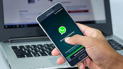 Sie lieben WhatsApp? Dann sollten Sie unbedingt diese Tricks und Hacks für den beliebten Messenger kennen Sie lieben WhatsApp? Dann sollten Sie unbedingt diese Tricks und Hacks für den beliebten Messenger kennen