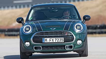 Mini Cooper mit Driving Assistant Mini Cooper mit Driving Assistant